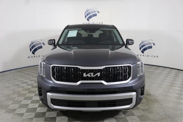 2024 kia telluride lx awd w/ syntex seats, 3rd row, 2nd row