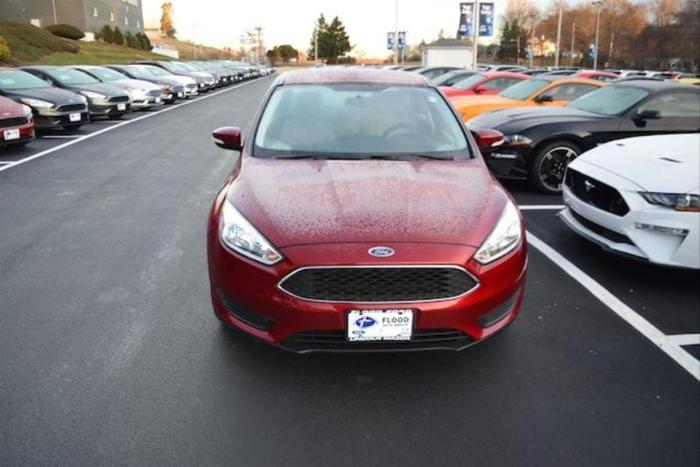 2016 ford focus se se 4dr sedan for sale in narragansett, rhode island