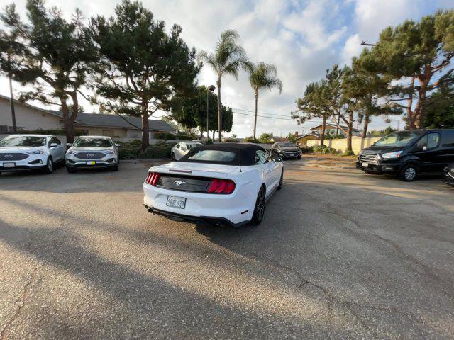 2022 ford mustang ecoboost premium