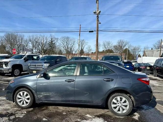 2014 toyota corolla le sedan 4d in levittown, pennsylvania