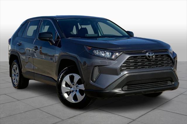 2022 toyota rav4 le
