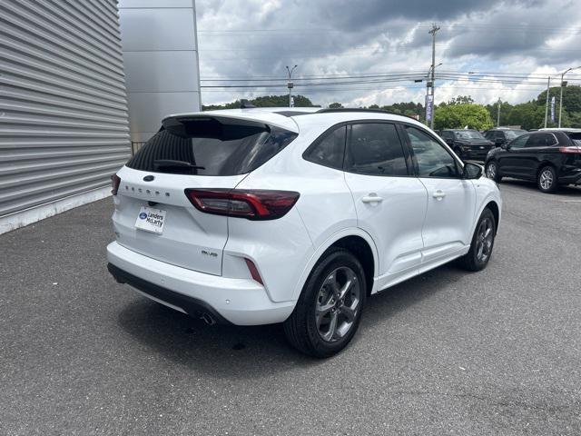 2023 ford escape st-line select