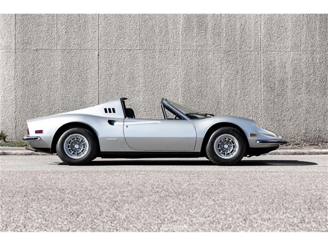 1974 ferrari dino 246 gts