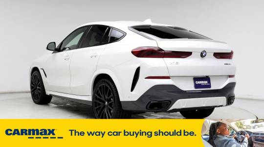 2022 BMW X6