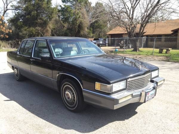 1989 cadillac fleetwood - v8 - a/c - ready to drive!