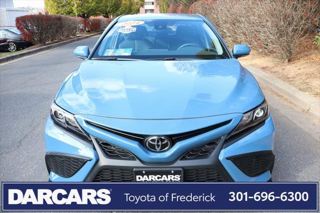 2024 toyota camry se