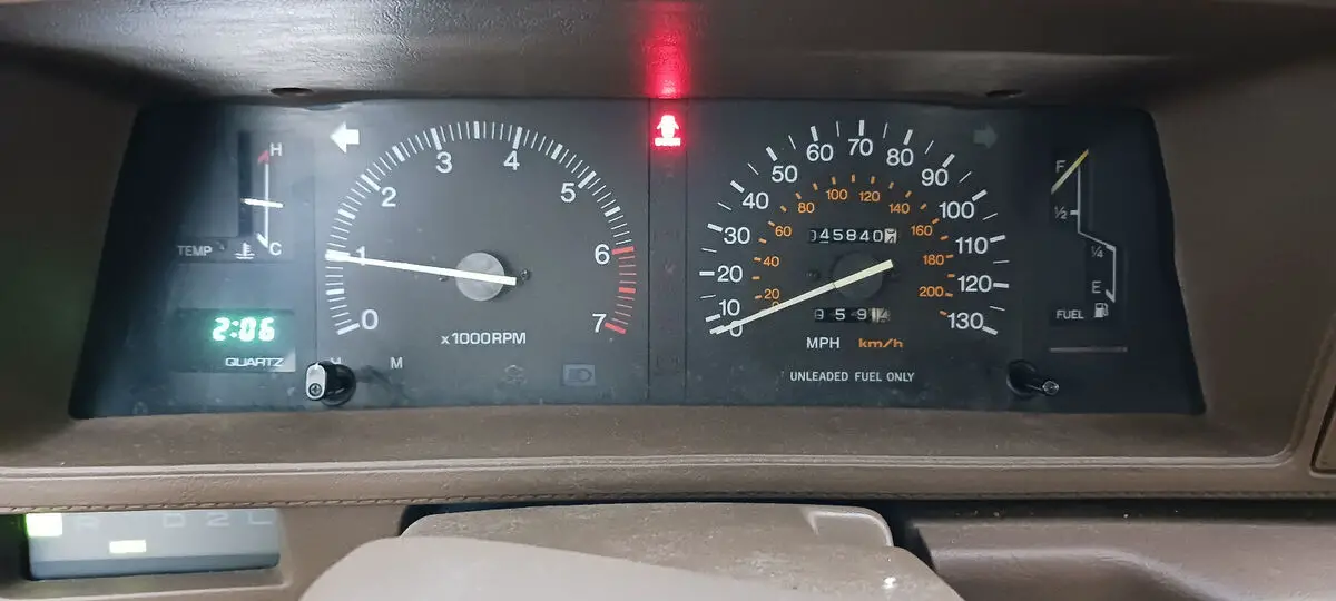 1986 toyota camry le sedan, low mileage 45,840 - bellerose, new york city, 11426