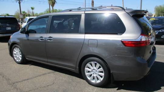 2017 Toyota Sienna