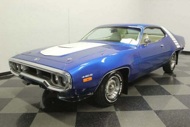 plymouth road runner mopar 440 six pack 4 speed a/c air grabber