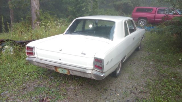 1968 dodge dart 2 door sdn
