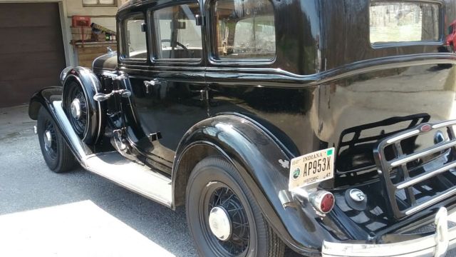 1933 chrysler royal 8