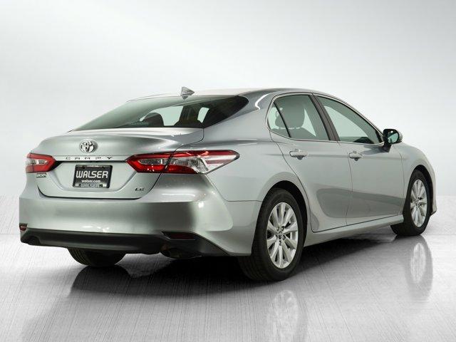 2018 toyota camry le