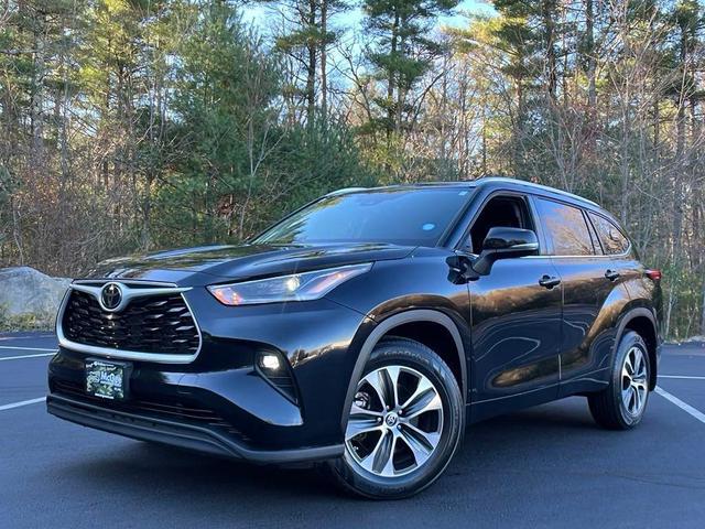 2021 toyota highlander xle