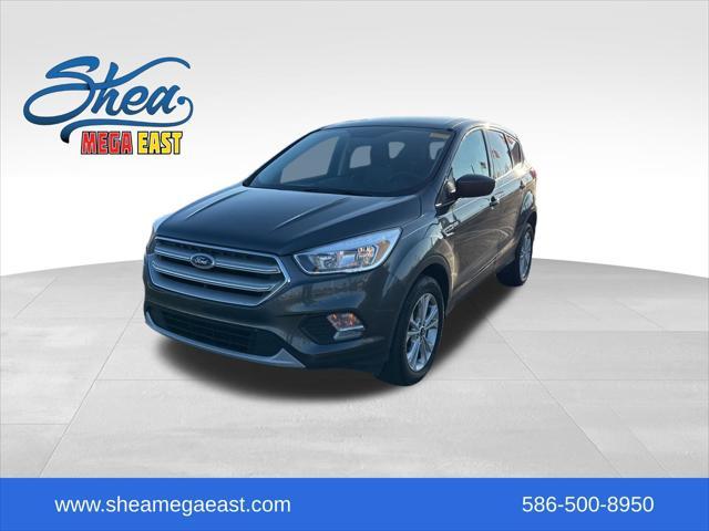 2019 ford escape se