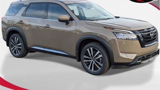 2024 Nissan Pathfinder platinum