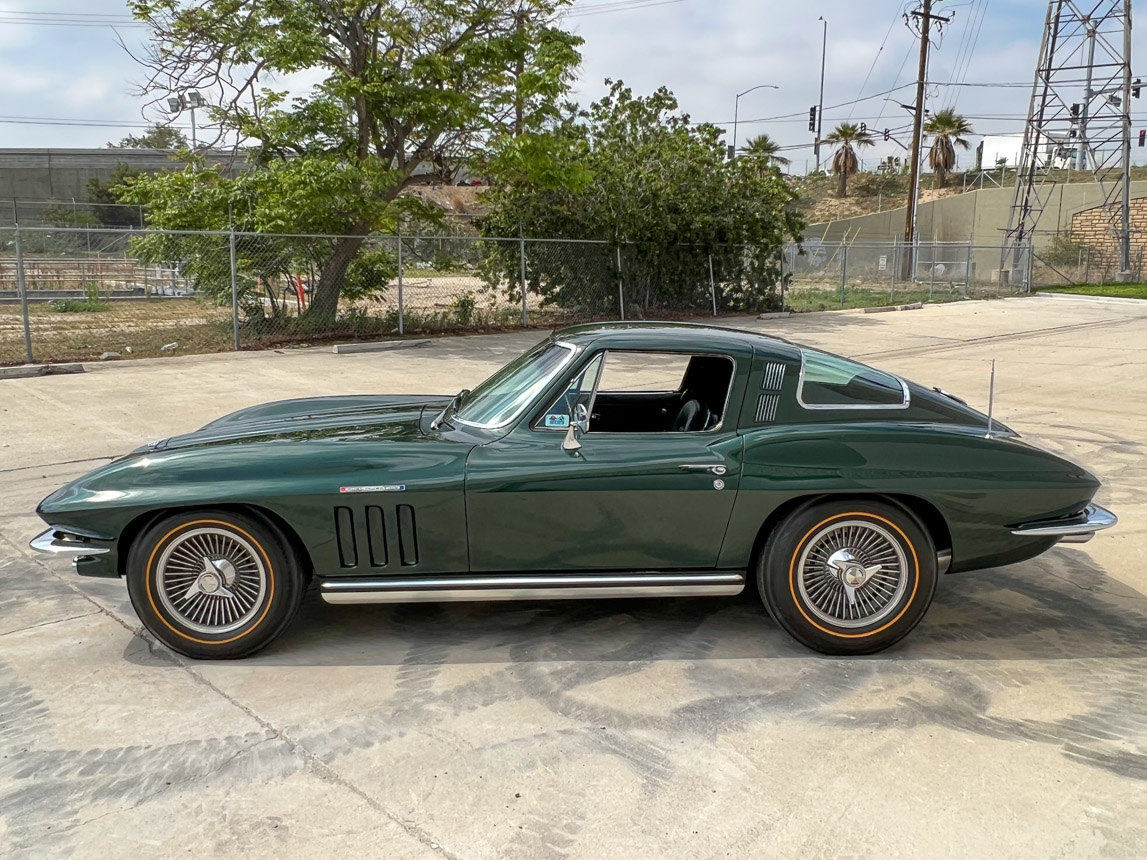 1965 chevrolet corvette coupe 327/375 fuelie 4-speed