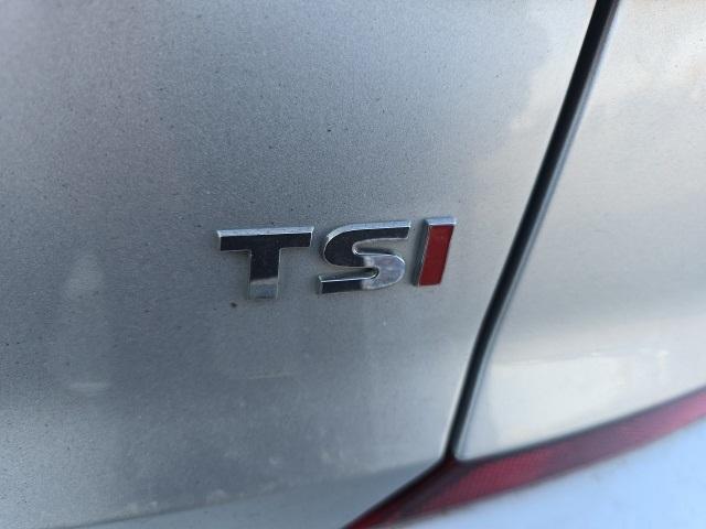 2016 volkswagen passat 1.8t se
