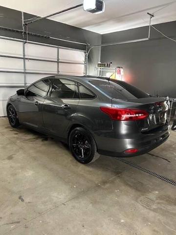 2018 ford focus se