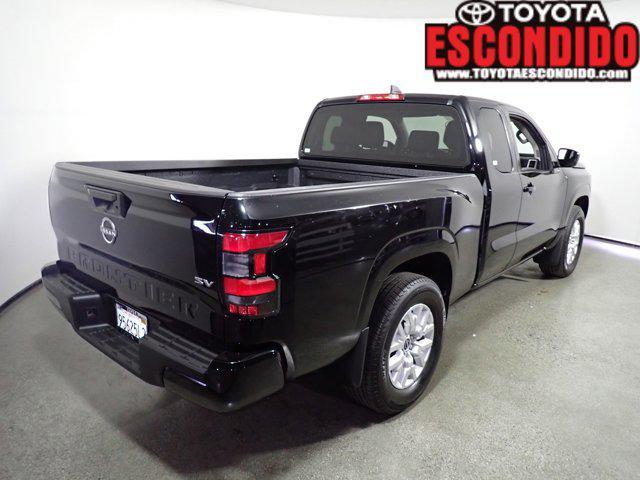 2022 nissan frontier sv