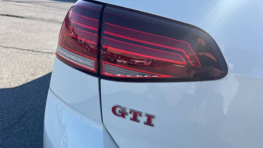 2019 volkswagen golf gti s
