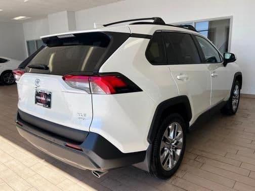 2021 toyota rav4 xle premium in sheboygan, wisconsin