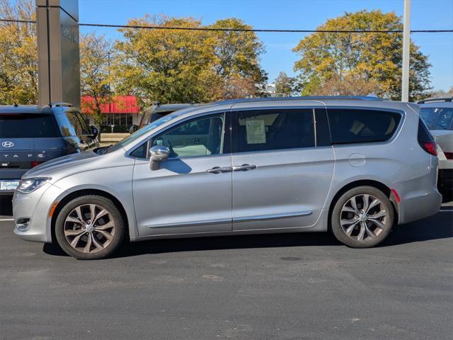 2017 chrysler pacifica limited