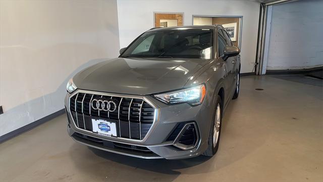 2022 audi q3 45 s line premium