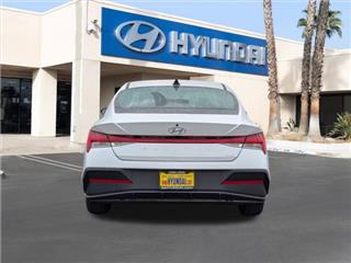 2024 Hyundai Elantra blue