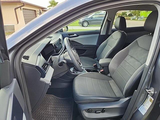 2022 volkswagen taos 1.5t se
