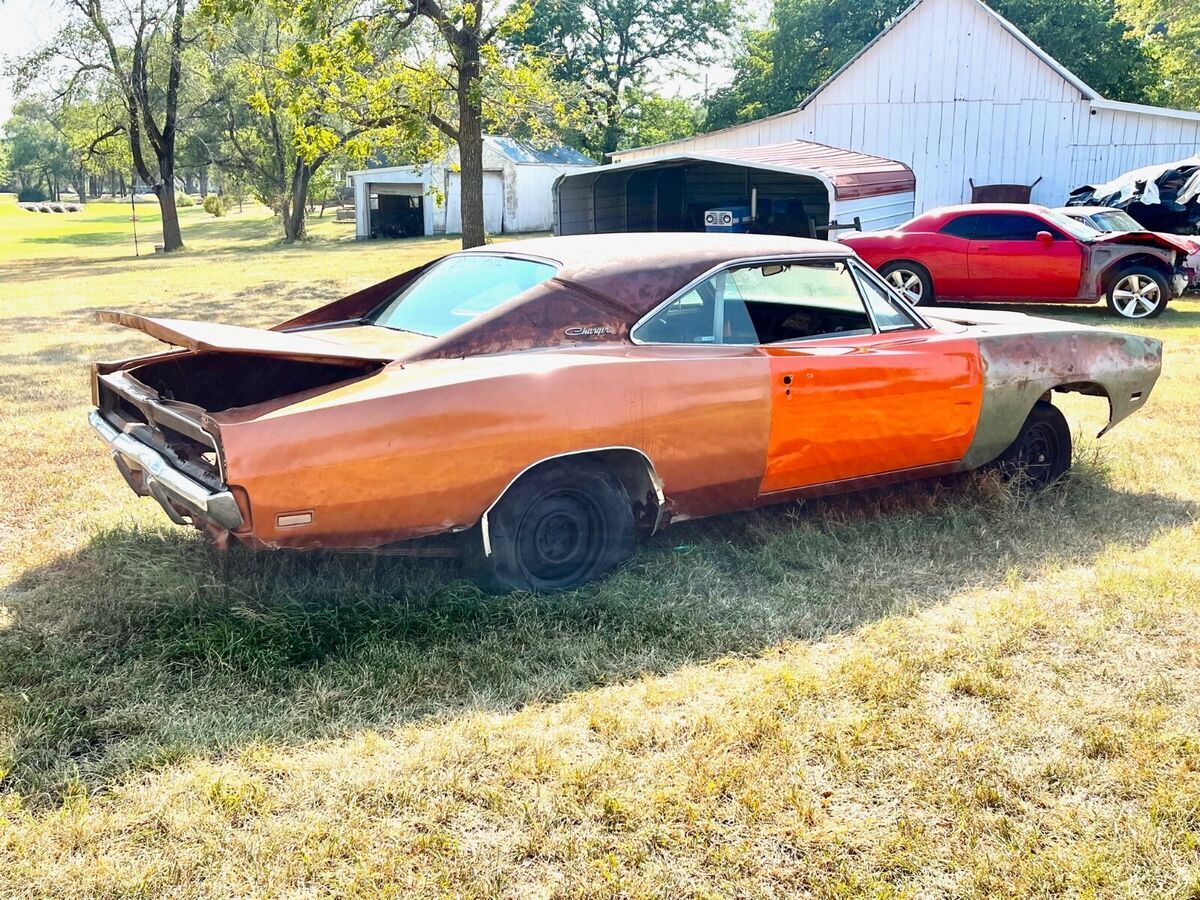 1969 dodge charger big block roller project 69 68 70 1968 1970 rt r/t 383 440