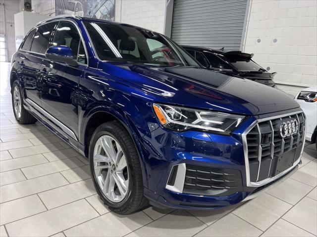 2022 audi q7 45 premium plus