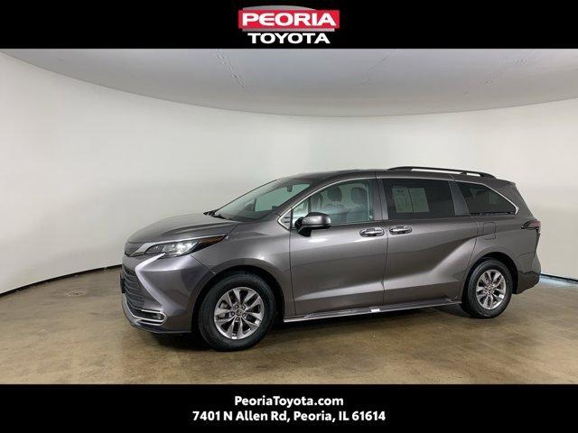 2023 toyota sienna xle