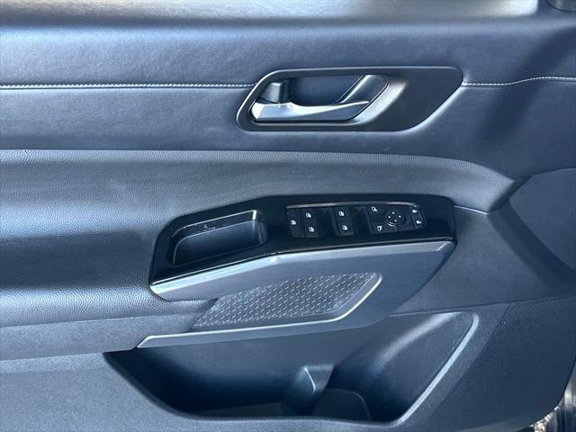 2023 nissan pathfinder sl 4wd
