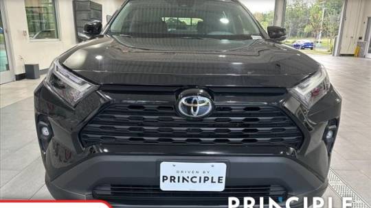 2023 toyota rav4 xle premium