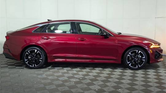 2023 kia k5 gt-line