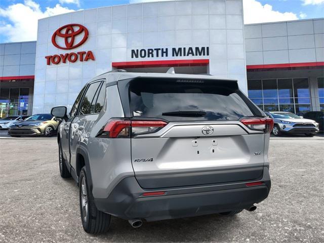 2023 toyota rav4 xle