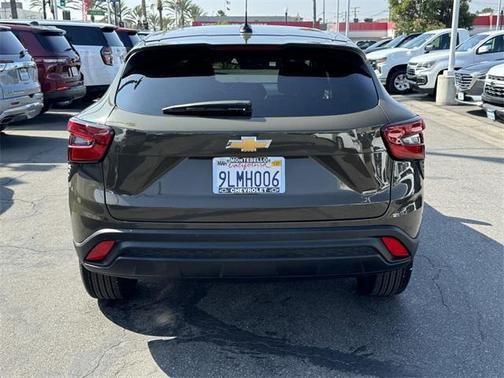 2024 chevrolet trax