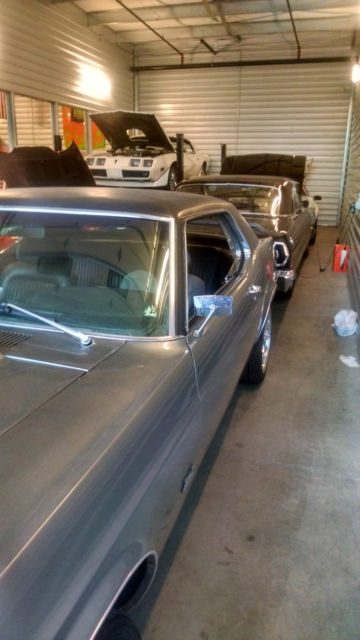 1969 ford mustang hardtop 2-door