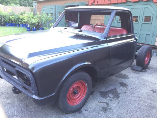 1967 gmc shortbed pickup truck c10