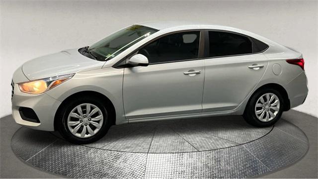 2021 hyundai accent se