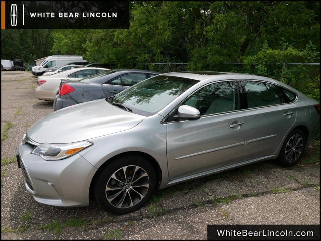 2017 toyota avalon xle