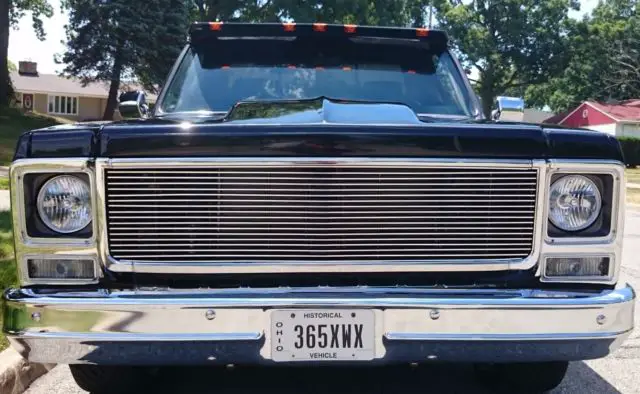 1973 chevrolet c-10 custom deluxe, fully restored, built 350