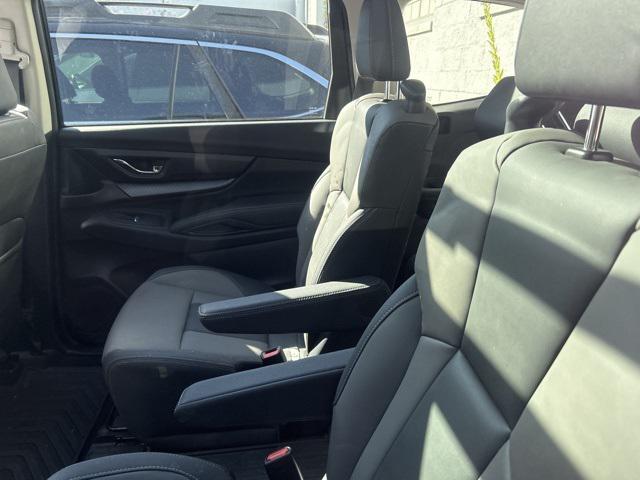 2022 subaru ascent onyx edition 7-passenger