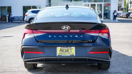 2025 Hyundai Elantra