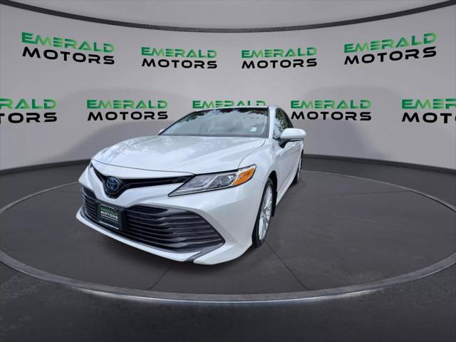 2018 toyota camry hybrid xle