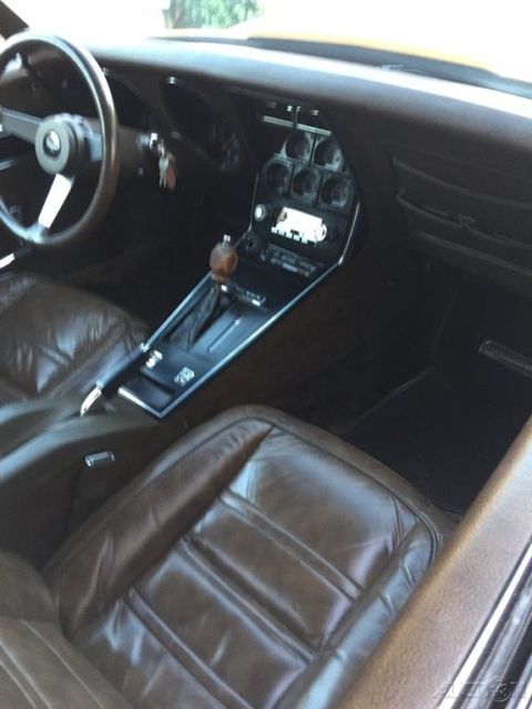 1977 chevrolet corvette coupe,5.7l v8,automatic,t-tops,3.08 gear ratio,a/c
