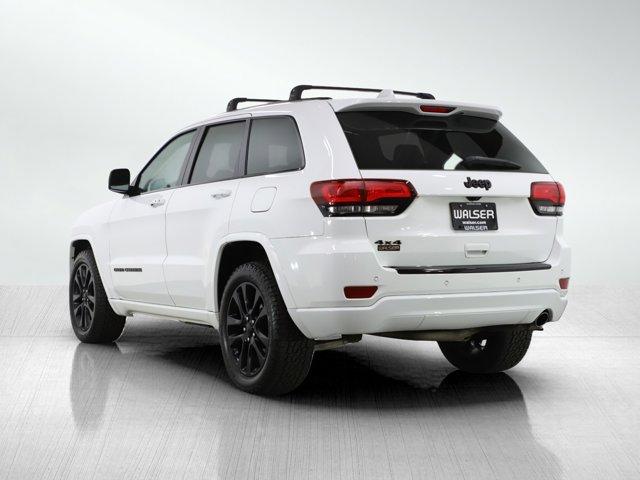 2017 jeep grand cherokee altitude
