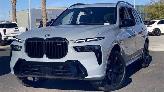 2025 BMW X7