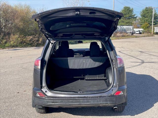 2016 toyota rav4 le