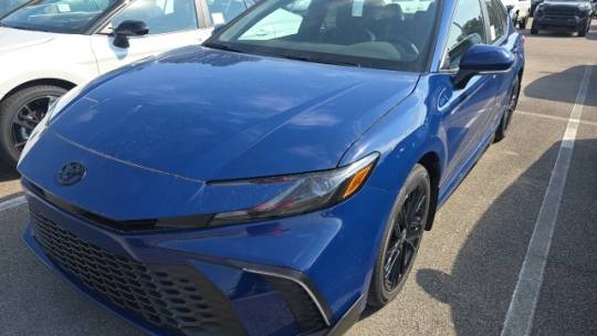 2025 Toyota Camry s